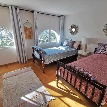 Apartment 3p Avec Piscine, Tennis Et Vue Mer Dans Une De Grand Standing Hyeres